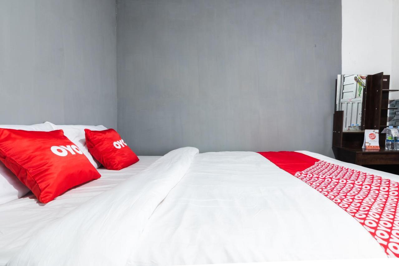 Oyo 1765 Herman Homestay Tosari Bagian luar foto